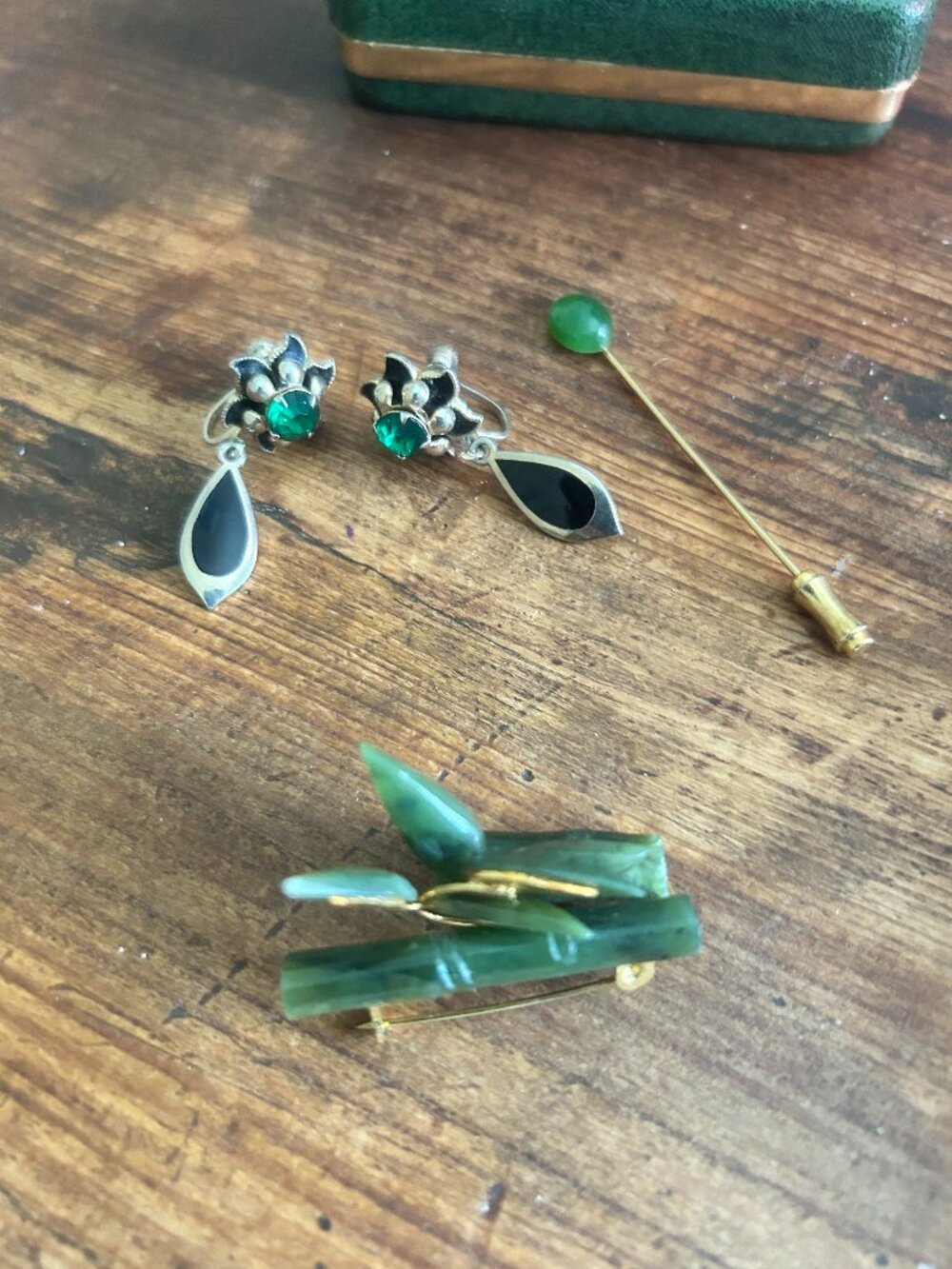 Vintage Jade Jewelry